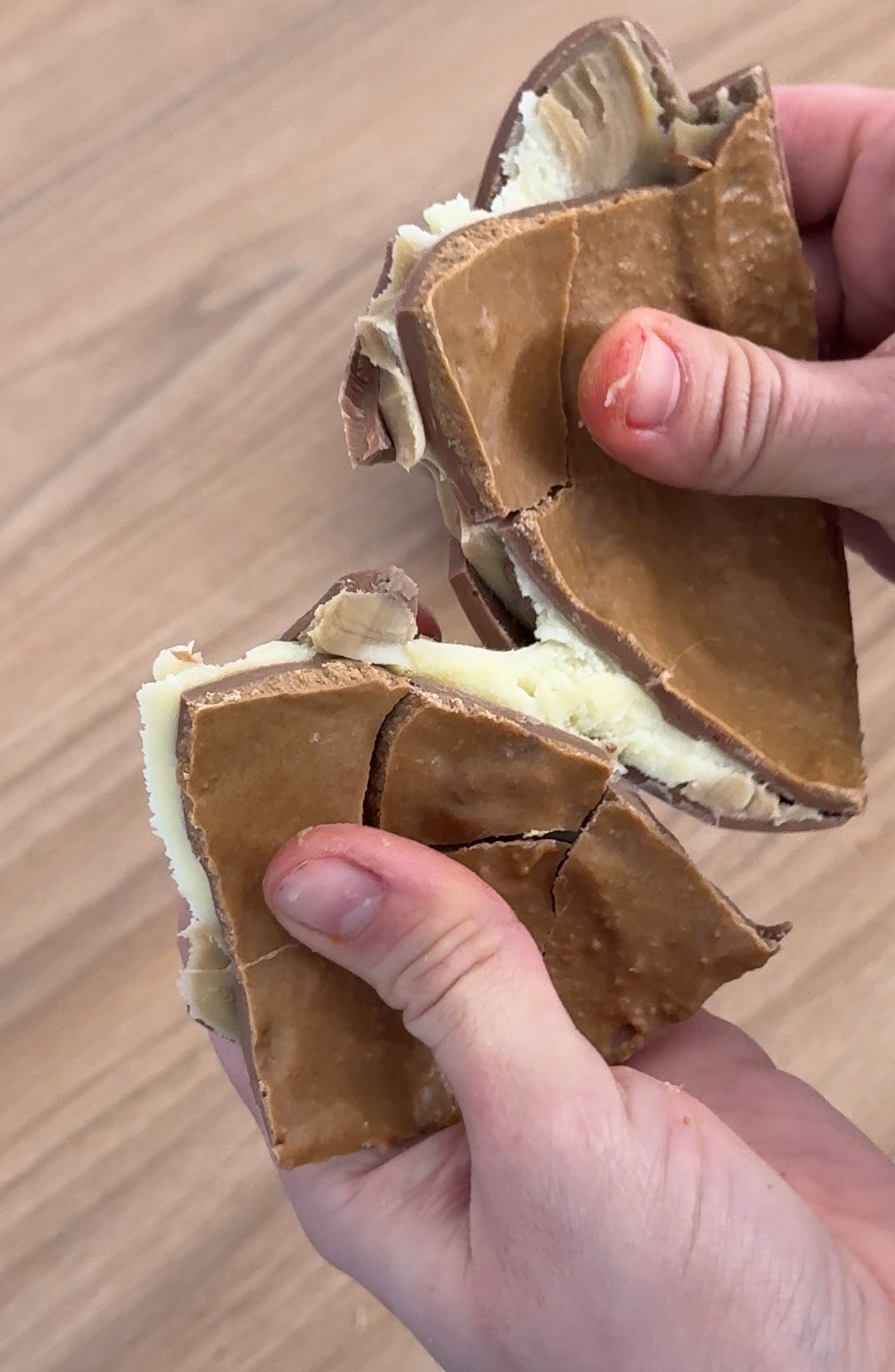 Uovo tiramisù- preordine, spedito dal 17/03/26