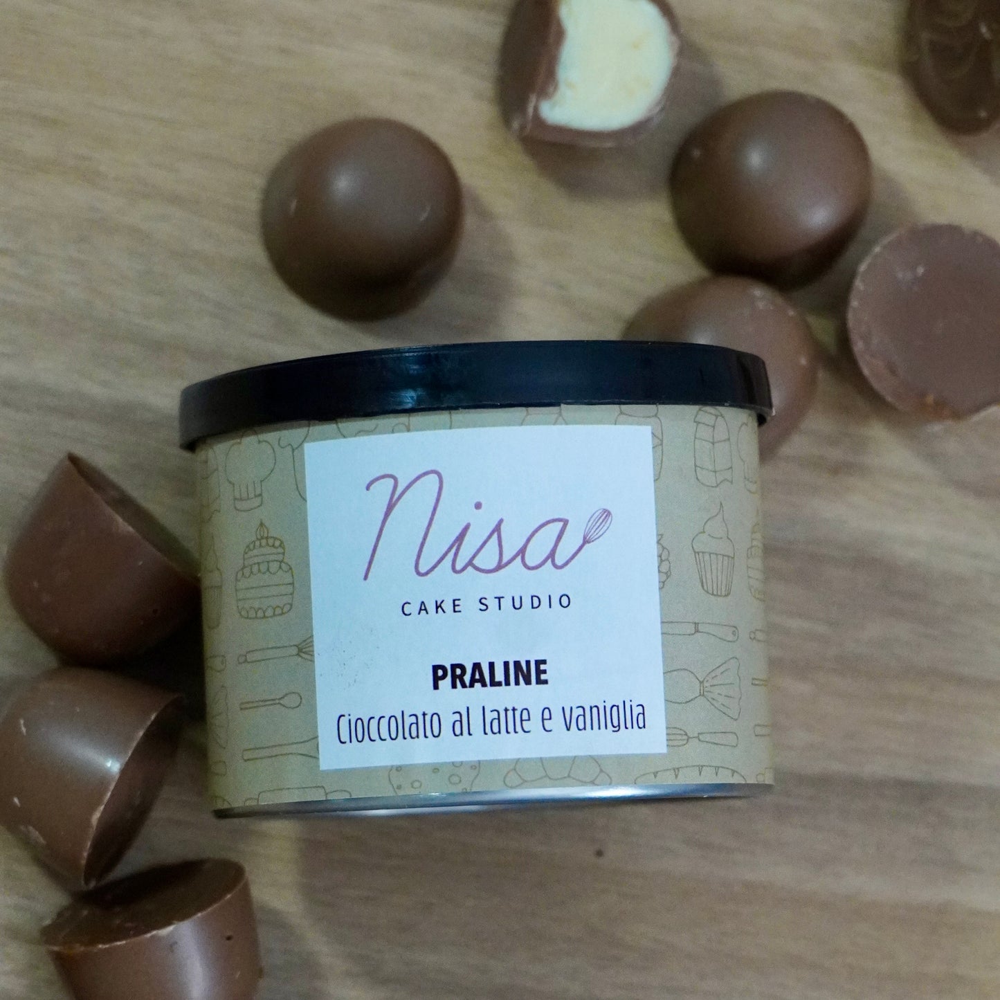 Praline di cioccolato al latte ripiene alla vaniglia