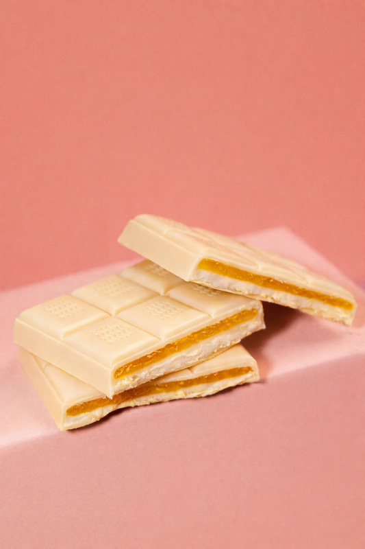 White mango cheesecake